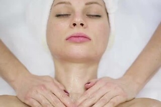 Spa Massage at Vada Spa