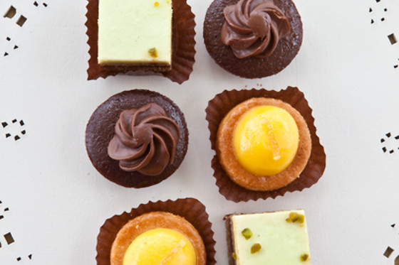 Any Pastry + Any Dessert + 2 Drinks at Les Gateaux de Marie