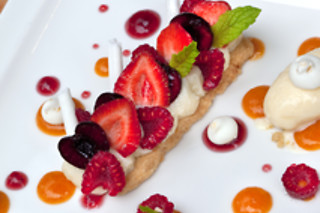 Any Pastry + Any Dessert + 2 Drinks at Les Gateaux de Marie