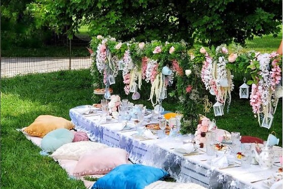Botanical garden for 8 people