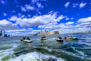 60-minute New York Harbor Jetski