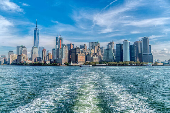 CITYSCAPE - LIBERTY AND LANDMARK TOUR for 4 People
