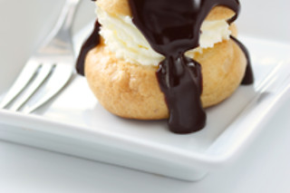 Any Pastry + Any Dessert + 2 Drinks at Les Gateaux de Marie