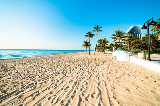 Beach getaway for 2
