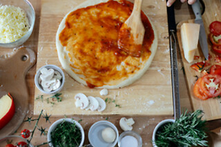 Mastering Neapolitan Pizza: Hands-On Culinary Class in Los Angeles